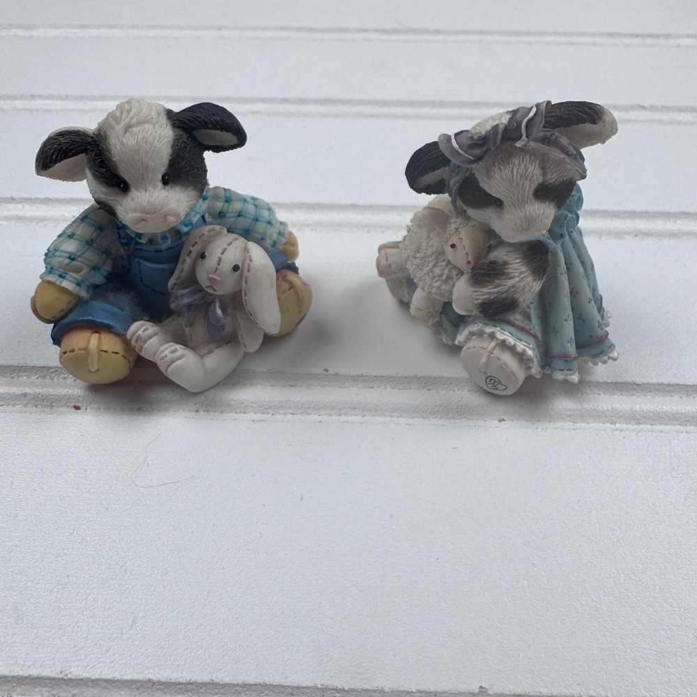Mary's Moo Moos Collectibles Lot of 2 Mini Cow Figures 1994 Enesco 104914